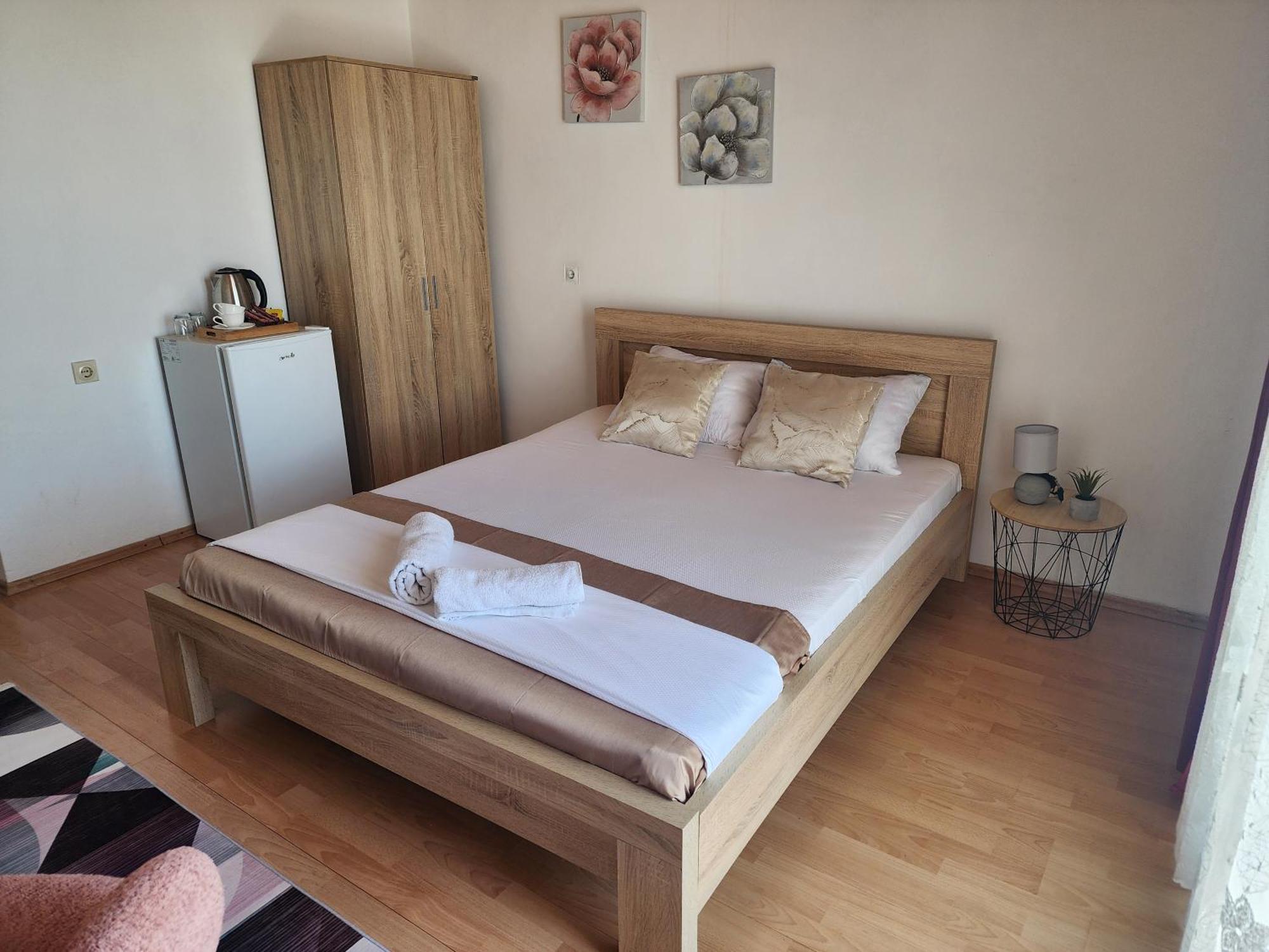 Adriatic Sea View Rooms Ulcinj Exterior photo