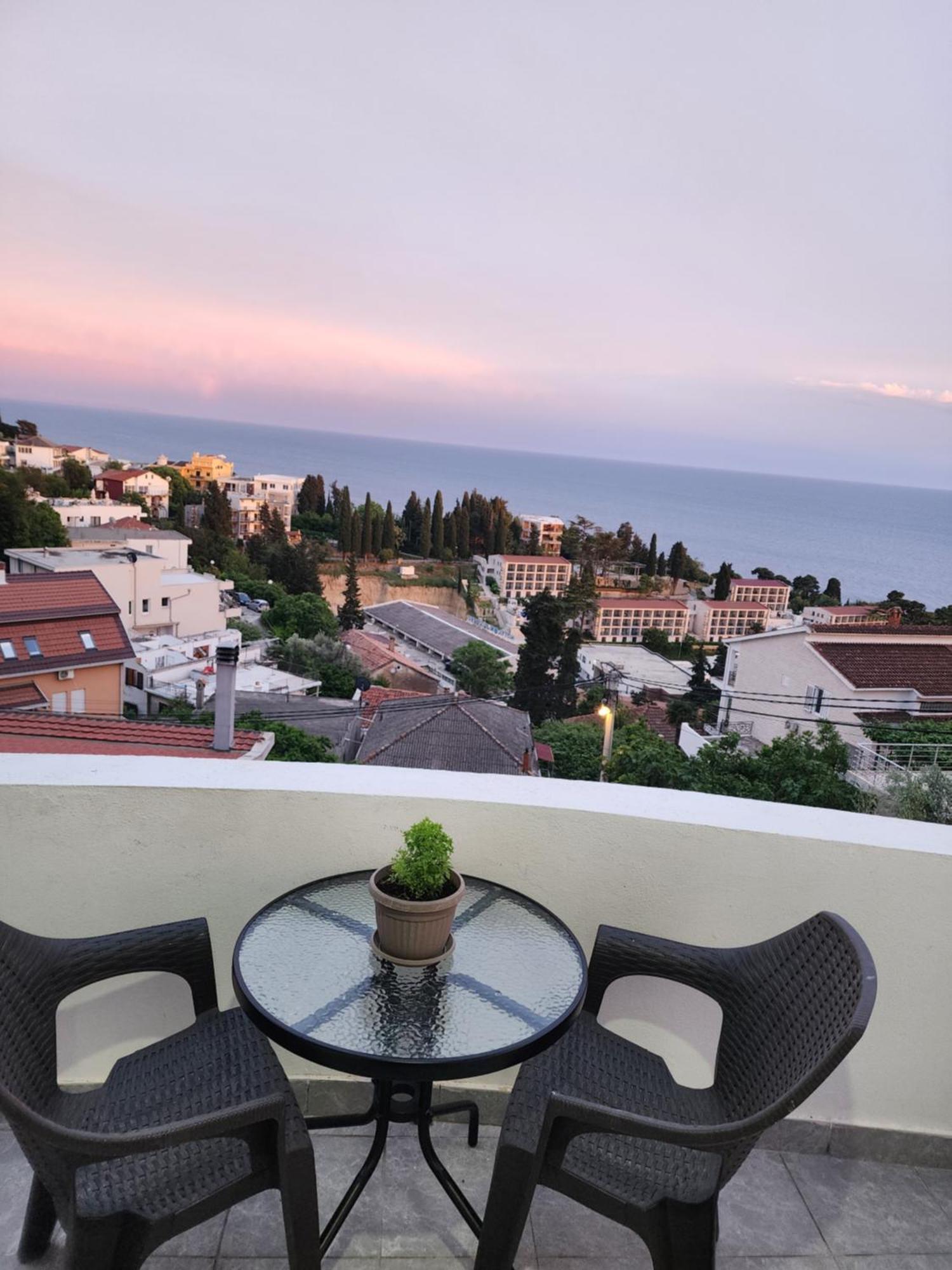 Adriatic Sea View Rooms Ulcinj Exterior photo
